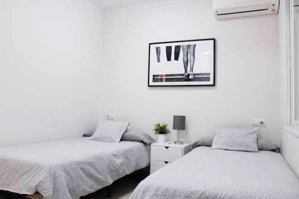 Best Location In Marbella. Beachfront!! Apartamento Marbella